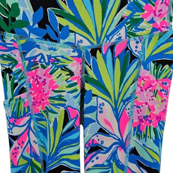 Lilly Pulitzer Womens XXS Luxletic  Weekender Crop Legging You Me and Giraffe - Picture 2 of 6